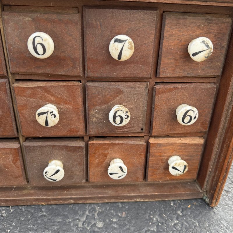 L7kvSZ8H_3.jpg Antique Primitive 36-Drawer General Store Spool Cabinet Advertising Display