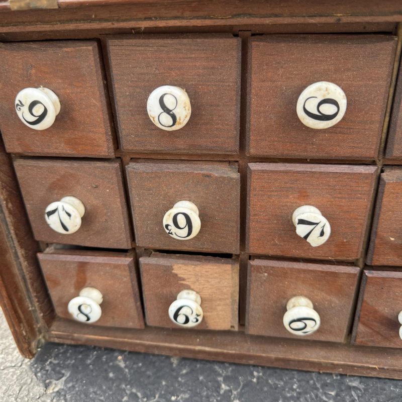 L7kvSZ8H_6.jpg Antique Primitive 36-Drawer General Store Spool Cabinet Advertising Display