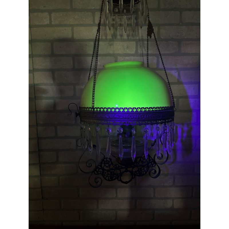 NBDkNQqG_0.jpg Antique Victorian Hanging Oil Kerosene Lamp w/ Ruby Burmese Shade Uranium Glows!