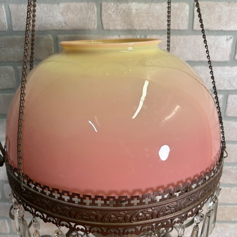 NBDkNQqG_14.jpg Antique Victorian Hanging Oil Kerosene Lamp w/ Ruby Burmese Shade Uranium Glows!