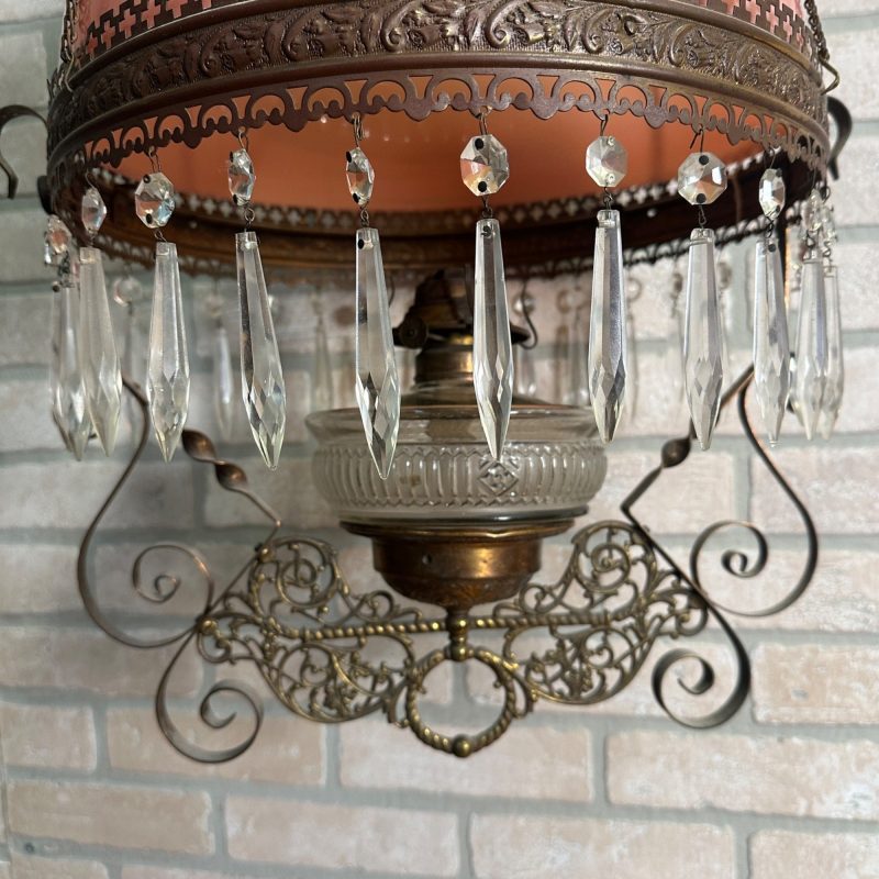 NBDkNQqG_2.jpg Antique Victorian Hanging Oil Kerosene Lamp w/ Ruby Burmese Shade Uranium Glows!
