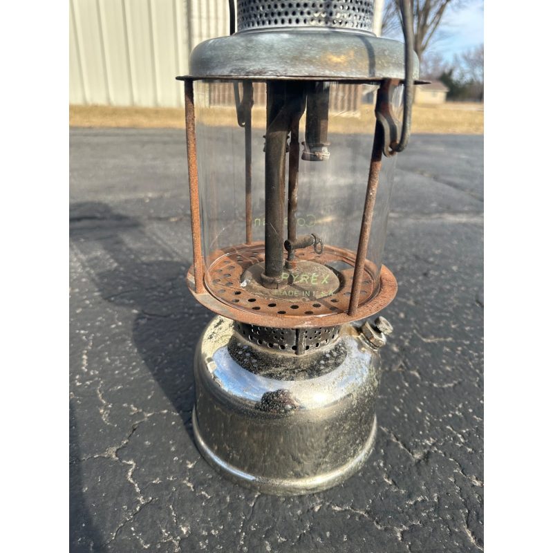 RkKwOAxI_6.jpg Vintage Coleman Quicklite Model 327 Lantern Lamp Dated 4-29