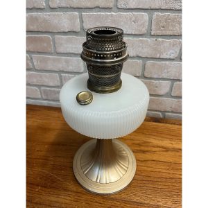 Aladdin Queen White Moonstone Oil Lamp w/ NuType Model B Burner