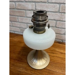 Aladdin Queen White Moonstone Oil Lamp w/ NuType Model B Burner