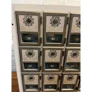 mW6MKaIH_1.jpg Vintage US Post Office Brass 30-Door Wood Cabinet Postal Unit w/ Keys Cubbies