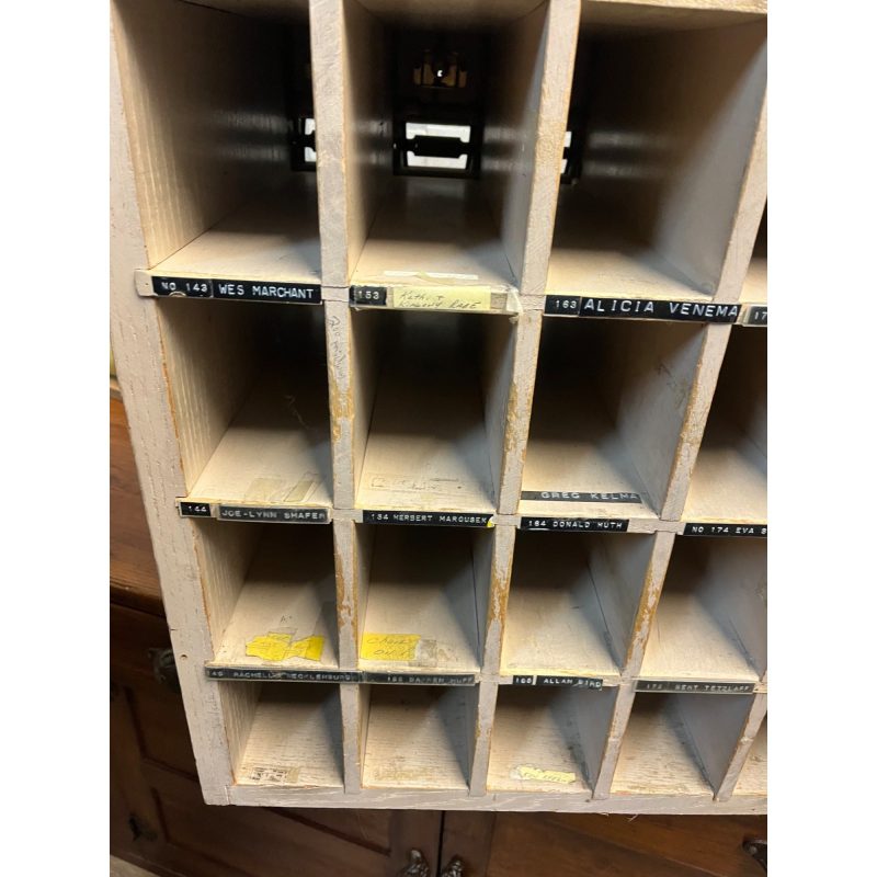 mW6MKaIH_11.jpg Vintage US Post Office Brass 30-Door Wood Cabinet Postal Unit w/ Keys Cubbies