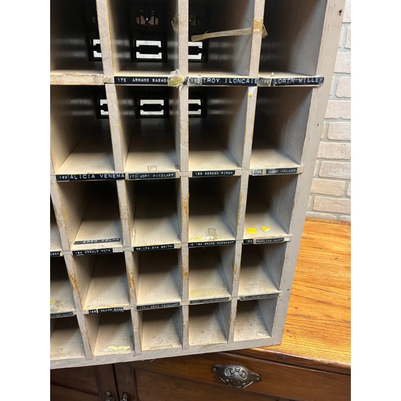 mW6MKaIH_12.jpg Vintage US Post Office Brass 30-Door Wood Cabinet Postal Unit w/ Keys Cubbies