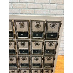 mW6MKaIH_5.jpg Vintage US Post Office Brass 30-Door Wood Cabinet Postal Unit w/ Keys Cubbies