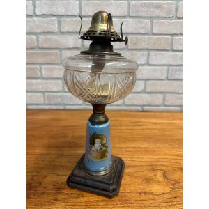 noMByOS0_0.jpg Antique Victorian 19th c. Oil Lamp w/ Reverse Painted Glass Column Child