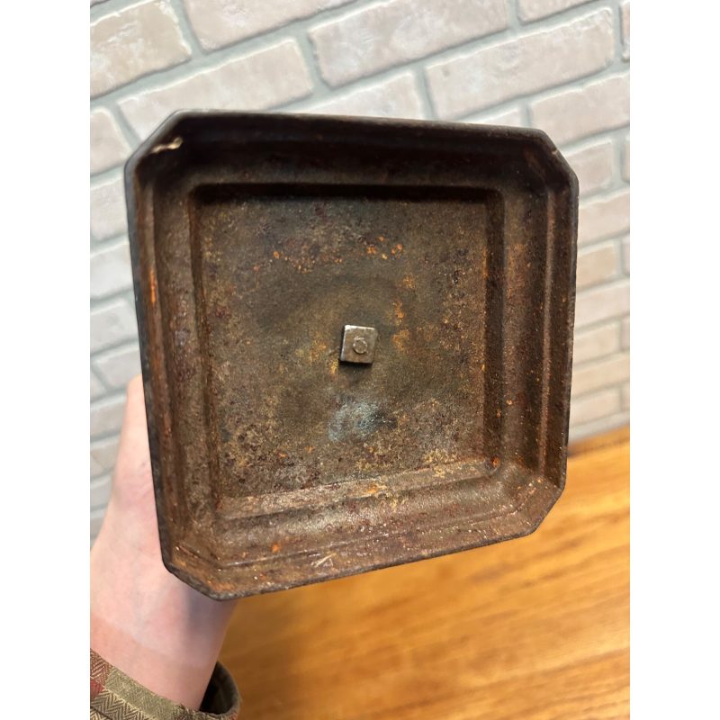 noMByOS0_10.jpg Antique Victorian 19th c. Oil Lamp w/ Reverse Painted Glass Column Child