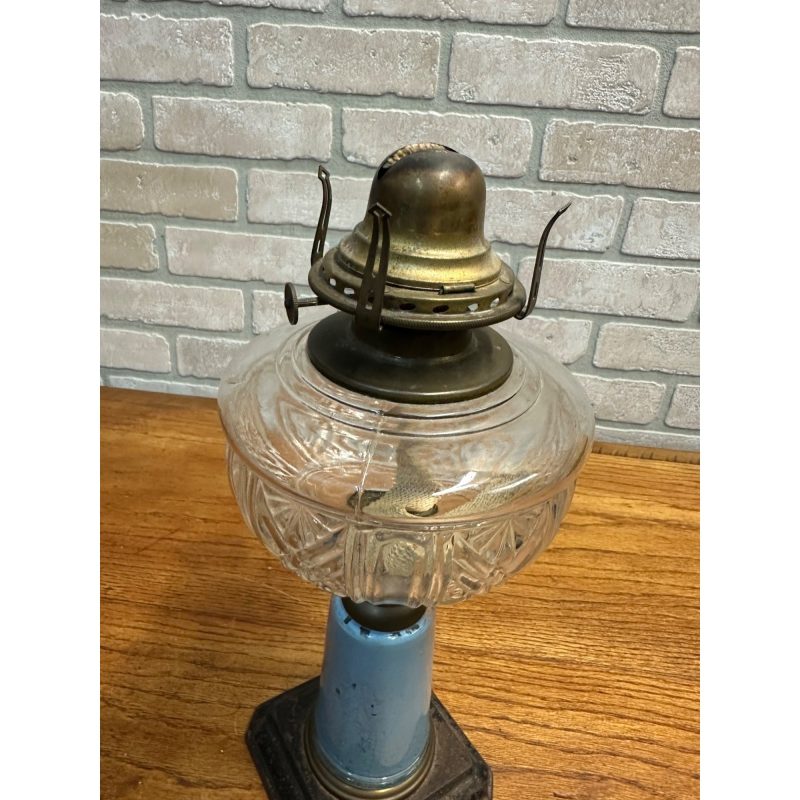 noMByOS0_6.jpg Antique Victorian 19th c. Oil Lamp w/ Reverse Painted Glass Column Child