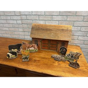 oLnz0IDb_0.jpg Antique 1880s Converse Litho Wood Barn & Farm Animals Child's Toy Playset