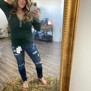 Mid Rise Super Skinny